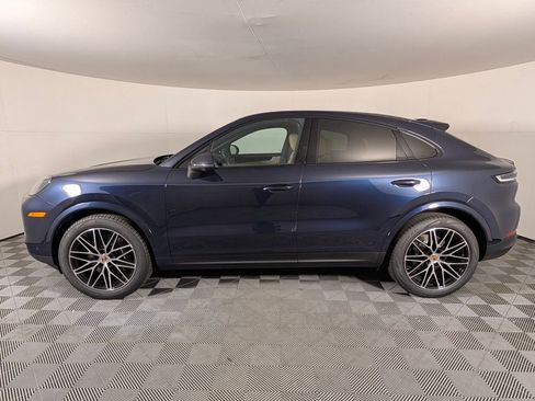 New 2026 Porsche Cayenne Coupe AWD/4WD image 2