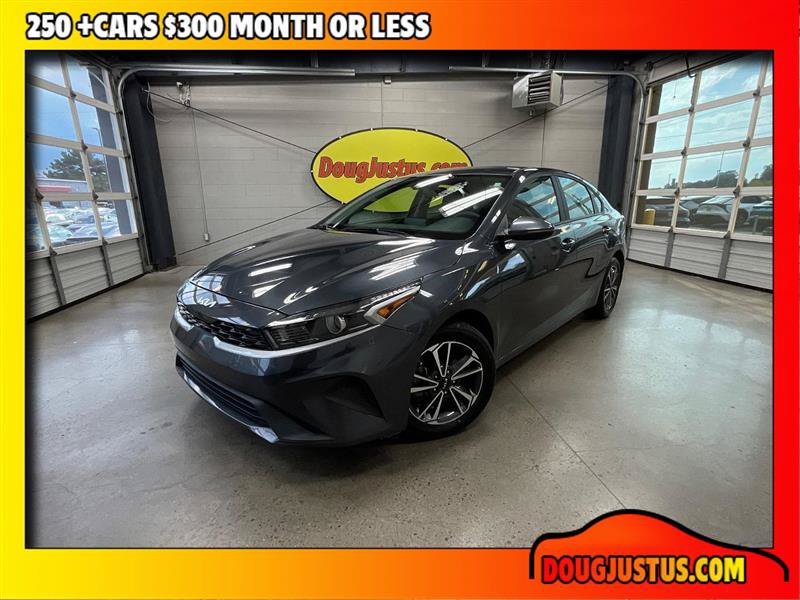Used 2023 Kia Forte LXS w/ LXS Technology Package FWD image 1