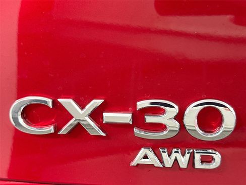 Used 2025 MAZDA CX-30 AWD 2.5 S w/ Preferred Package image 11