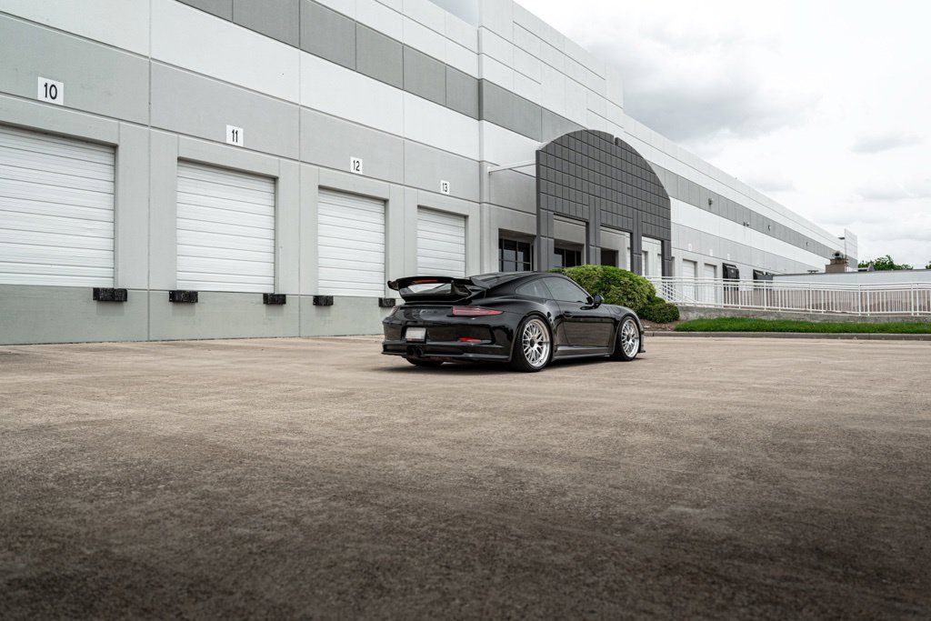 Used 2014 Porsche 911 GT3 RWD image 12
