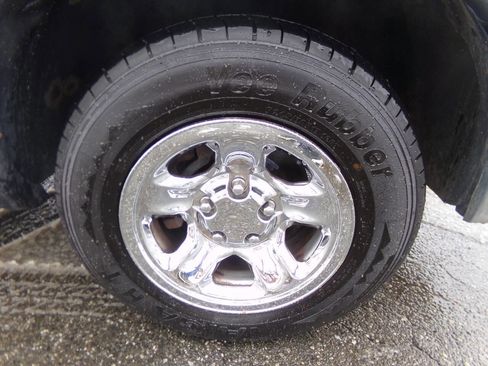 Used 2002 Dodge Ram 1500 Truck 2WD Regular Cab image 16