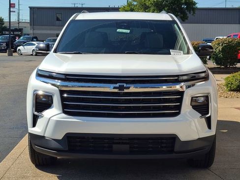 New 2026 Chevrolet Traverse LT w/ Driver Confidence Package image 10