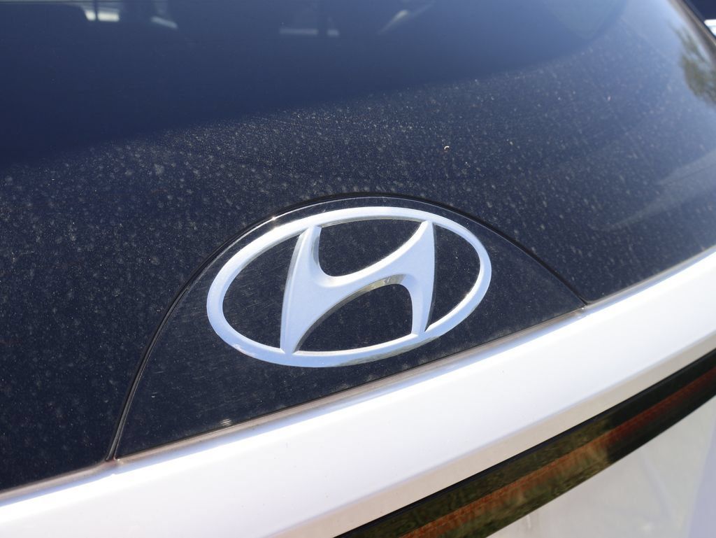 Used 2023 Hyundai Tucson SEL w/ Convenience Package FWD image 18