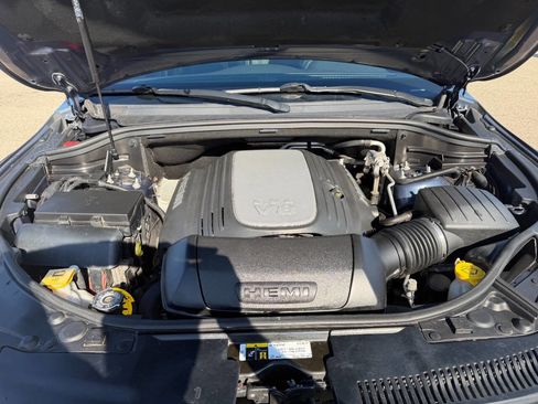 Used 2019 Dodge Durango R/T w/ Blacktop Package AWD/4WD image 9