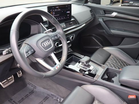 Used 2024 Audi SQ5 Premium Plus w/ S Sport Package AWD/4WD image 13