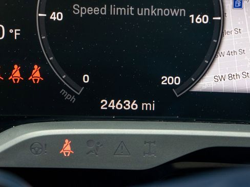 Used 2022 Porsche Taycan 4 Cross Turismo image 35