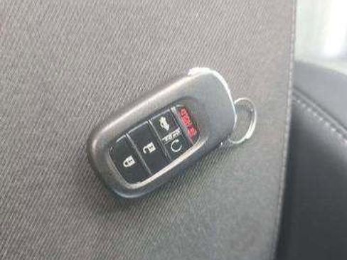 Used 2022 Honda Civic Sport image 11