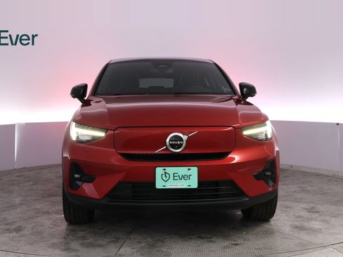 Used 2023 Volvo C40 P8 Recharge Ultimate AWD/4WD image 12