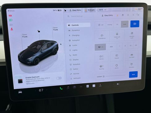 Used 2024 Tesla Model Y Long Range image 32