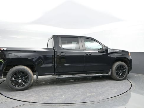 Used 2022 Chevrolet Silverado 1500 RST AWD/4WD image 10