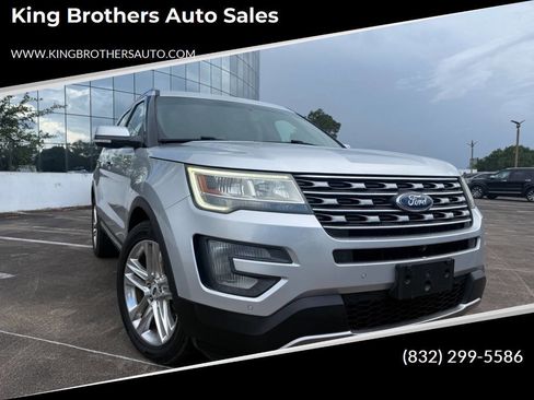 Used 2017 Ford Explorer Limited FWD image 1
