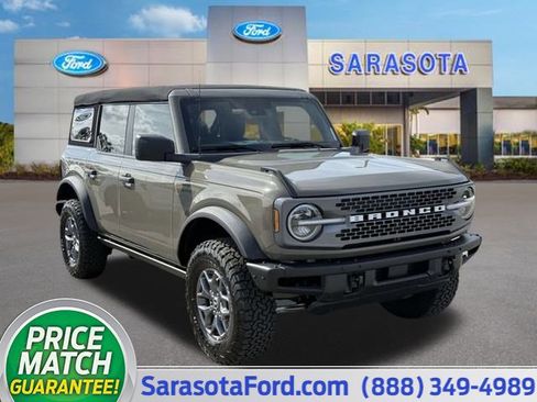 New 2025 Ford Bronco Badlands AWD/4WD image 1