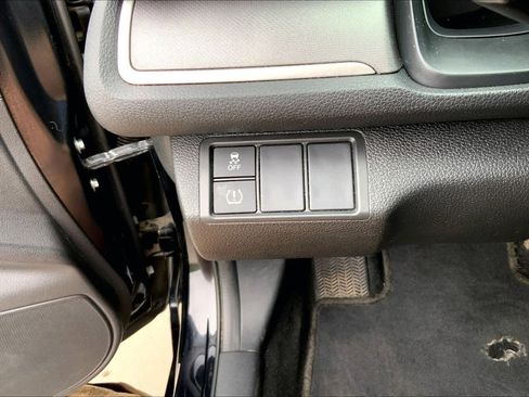 Used 2016 Honda Civic LX image 32