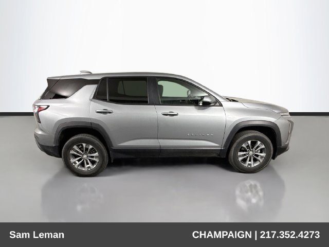 Used 2025 Chevrolet Equinox LT FWD image 8