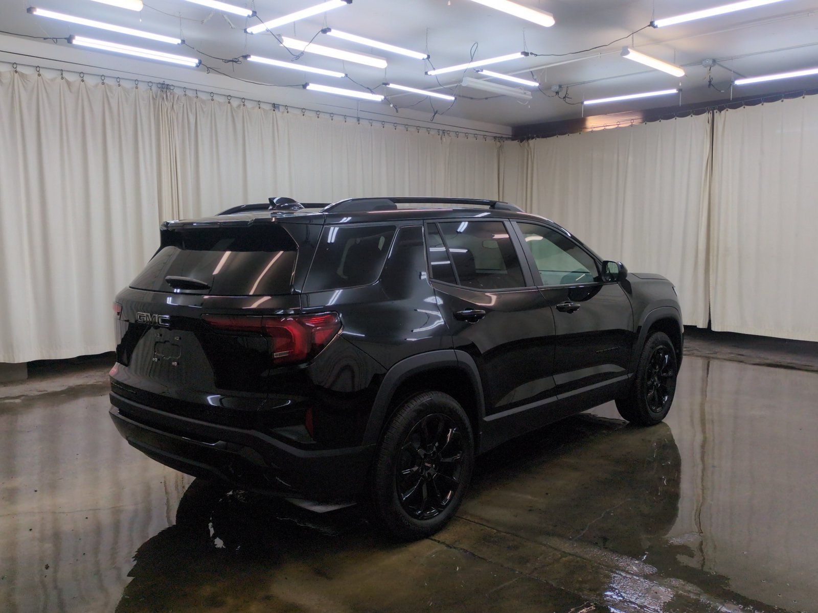 New 2027 GMC Terrain Elevation w/ Elevation Premium Package AWD/4WD image 5