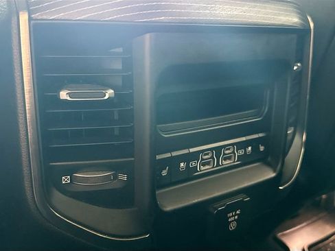 Used 2021 RAM 1500 Limited AWD/4WD image 25