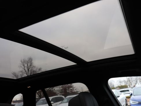 Used 2023 BMW X5 xDrive40i w/ M Sport Package image 15