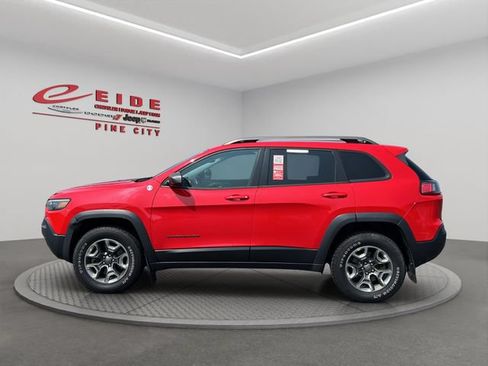 Used 2019 Jeep Cherokee Trailhawk w/ Comfort & Convenience Group AWD/4WD image 6