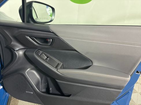 Used 2025 Subaru Crosstrek 2.5i Wilderness w/ Wilderness Package image 33