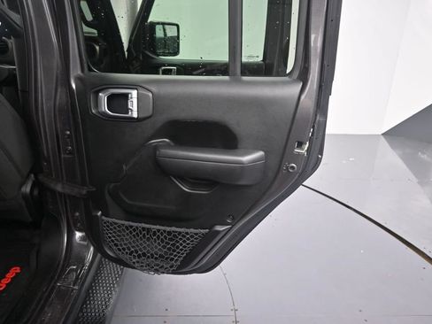 Used 2020 Jeep Wrangler Unlimited Sport S AWD/4WD image 19