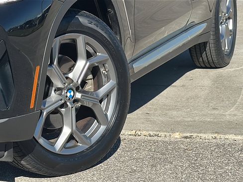 Certified 2023 BMW X3 sDrive30i w/ Premium Package image 3