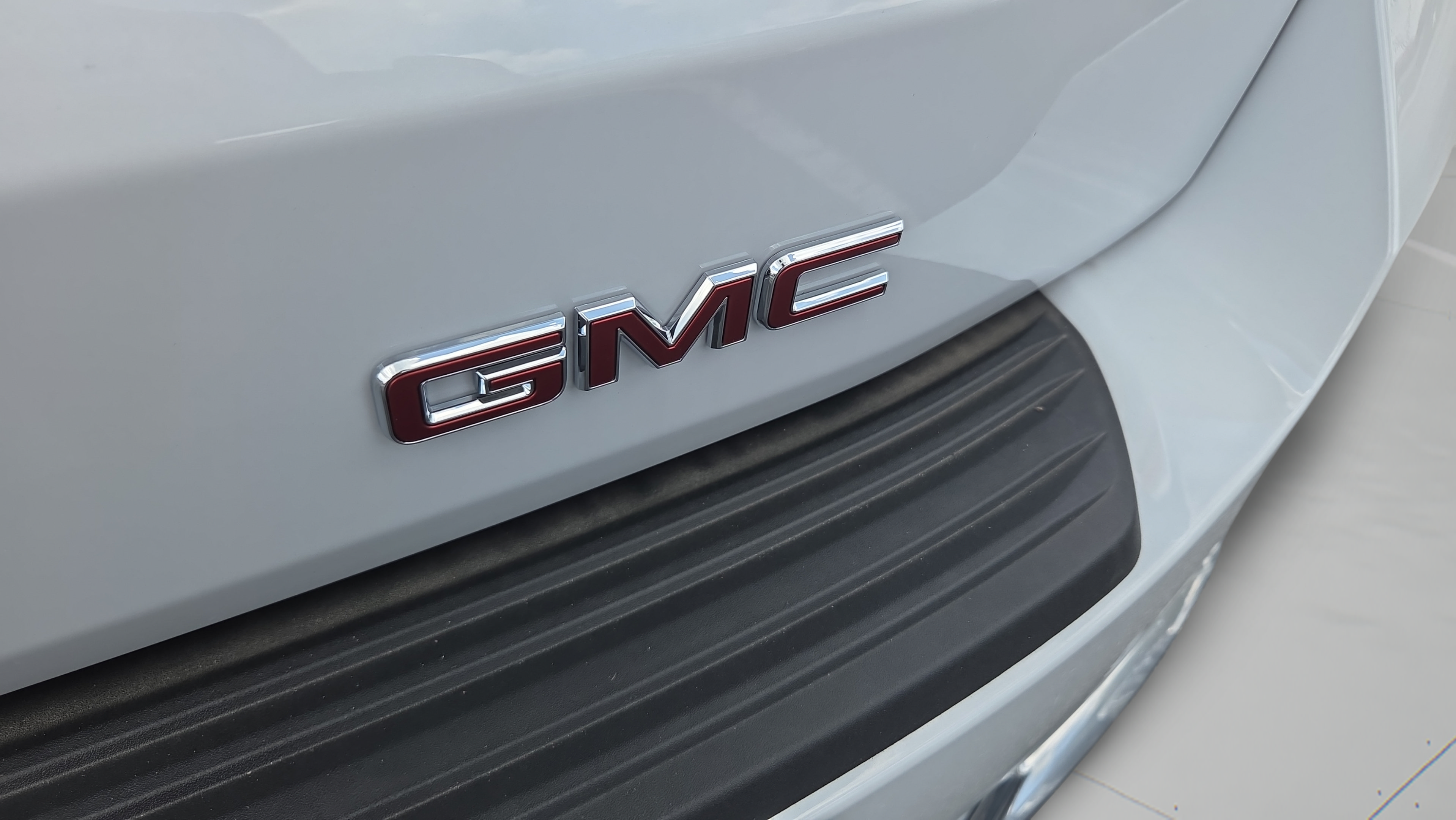 New 2026 GMC Yukon Denali w/ Denali Reserve Package AWD/4WD image 32