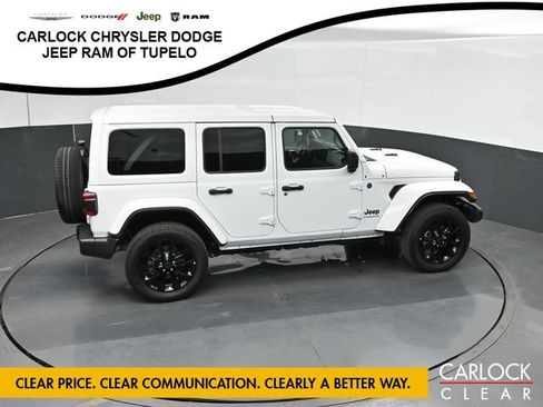 Used 2025 Jeep Wrangler Unlimited Sahara w/ Safety Group AWD/4WD image 33
