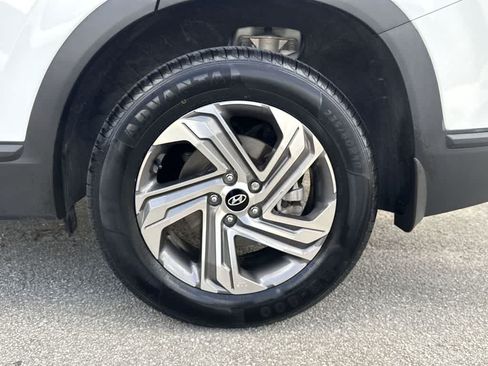 Used 2023 Hyundai Santa Fe SEL FWD image 11
