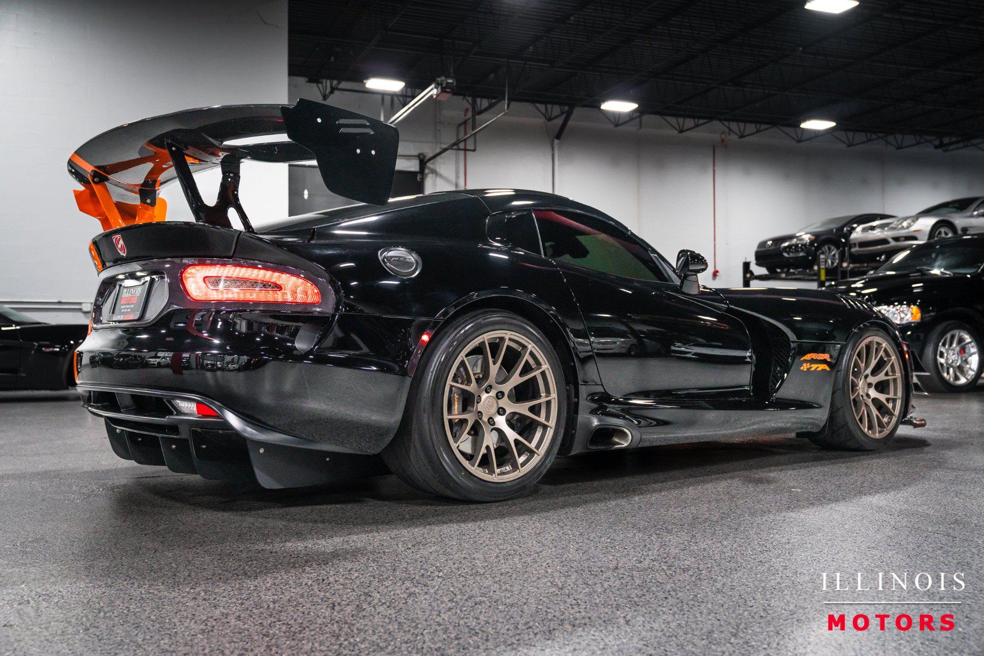Used 2016 Dodge Viper SRT-10 w/ TA 1.0 Package RWD image 5