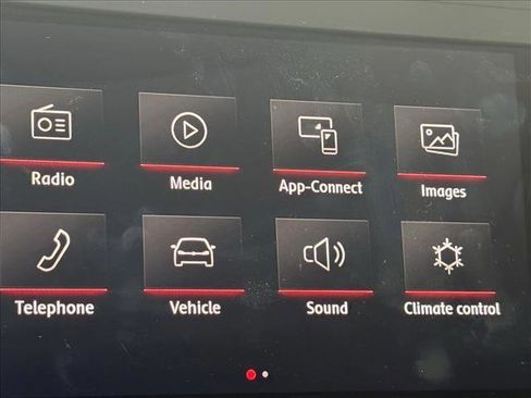 Used 2019 Volkswagen Jetta SEL image 8