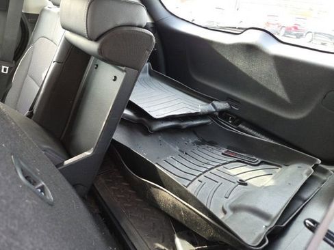 Used 2022 Kia Niro EX w/ Cold Weather Package image 25