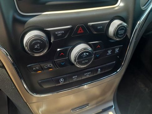Used 2016 Jeep Grand Cherokee Laredo w/ Quick Order Package 23E AWD/4WD image 21