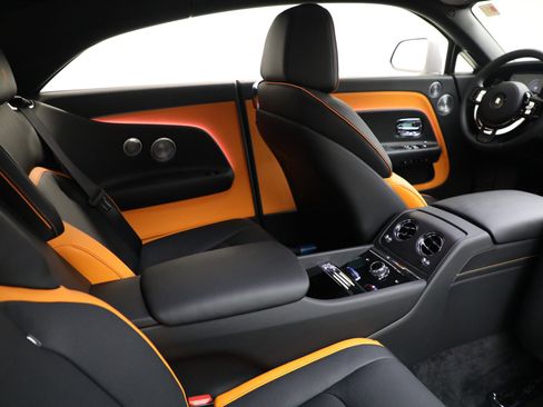 New 2026 Rolls-Royce Spectre image 25