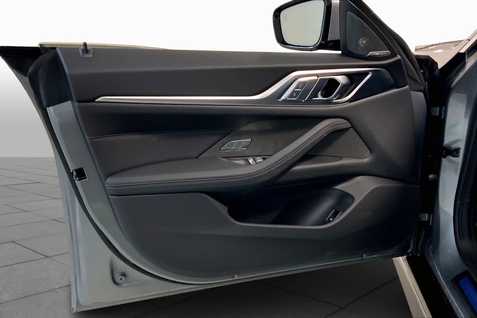 New 2026 BMW 430i xDrive w/ Premium Package AWD/4WD image 10