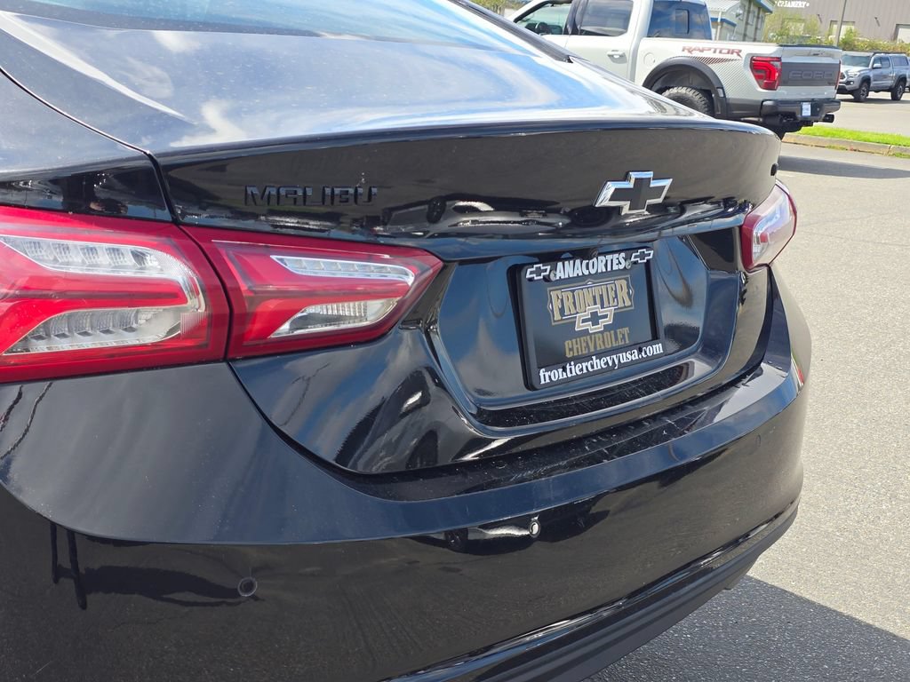 Used 2024 Chevrolet Malibu LT w/ Midnight Edition FWD image 6