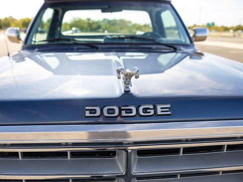 Used 1989 Dodge D/W Truck 350 image 34