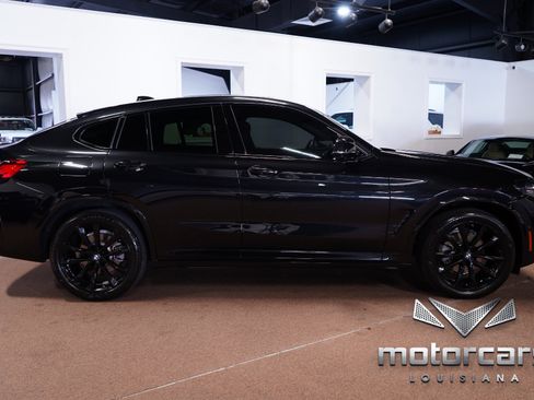 Used 2024 BMW X4 xDrive30i w/ Premium Package AWD/4WD image 8