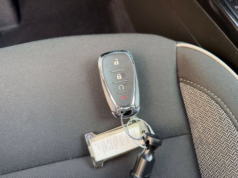 Used 2025 Chevrolet TrailBlazer LT FWD image 21