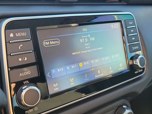 Certified 2025 Nissan Versa S image 27