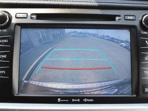 Used 2018 Toyota Highlander XLE w/ Protection Package #3 AWD/4WD image 26