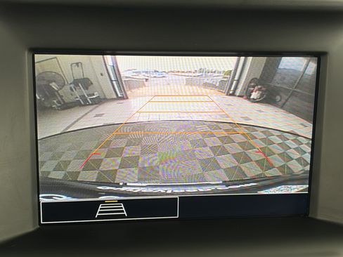 Certified 2024 GMC Terrain SLE AWD/4WD image 21
