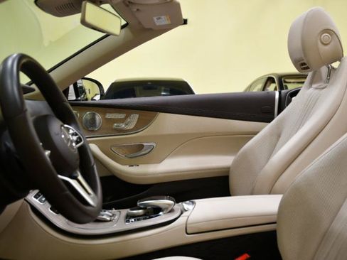 Used 2019 Mercedes-Benz E 450 4MATIC Cabriolet image 33