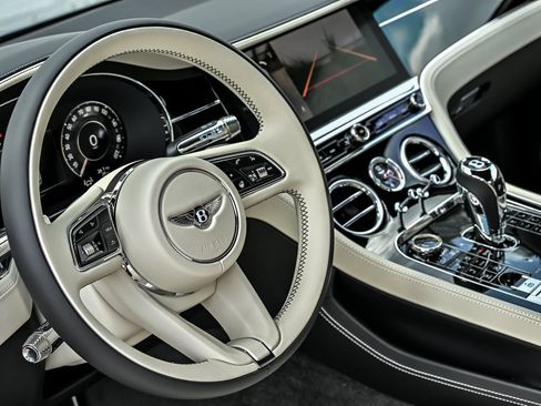 New 2026 Bentley Continental GT Azure AWD/4WD image 30