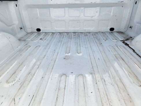 Used 2024 RAM 1500 Classic SLT image 32