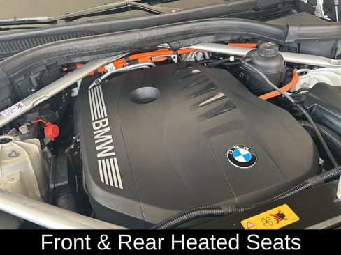 Used 2025 BMW X5 xDrive50e image 13