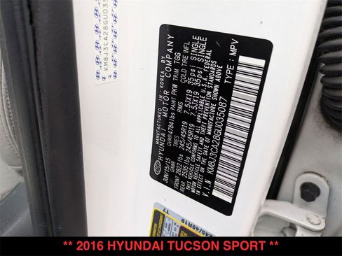 Used 2016 Hyundai Tucson Sport image 33