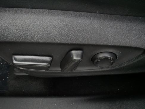 Certified 2022 Toyota Highlander XLE image 20