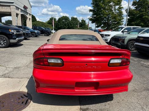 Used 2001 Chevrolet Camaro LT w/ Sport Appearance Pkg RWD image 4