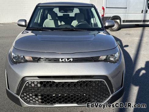 Used 2023 Kia Soul LX w/ Option Group 015 image 9