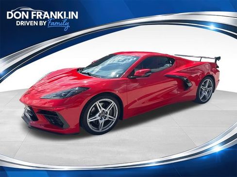Used 2022 Chevrolet Corvette Stingray Coupe w/ Z51 Performance Package RWD image 1